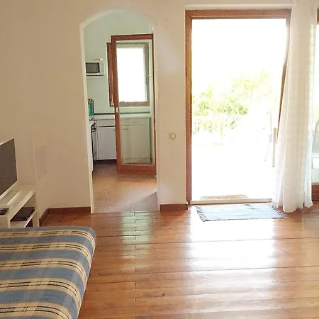 Apartment Buneta *
